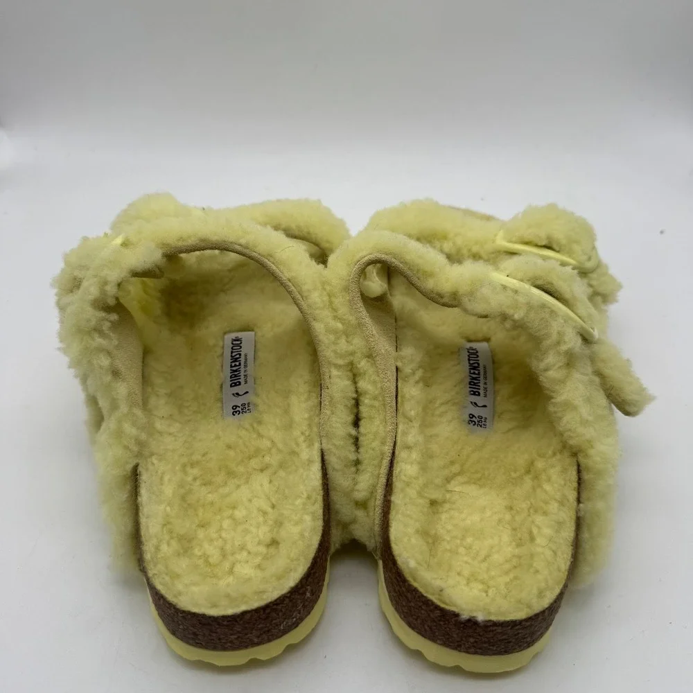 Birkenstock Arizona Big Buckle‎ Shearling Sandals EU 39, US M 6 / W 8 Narrow